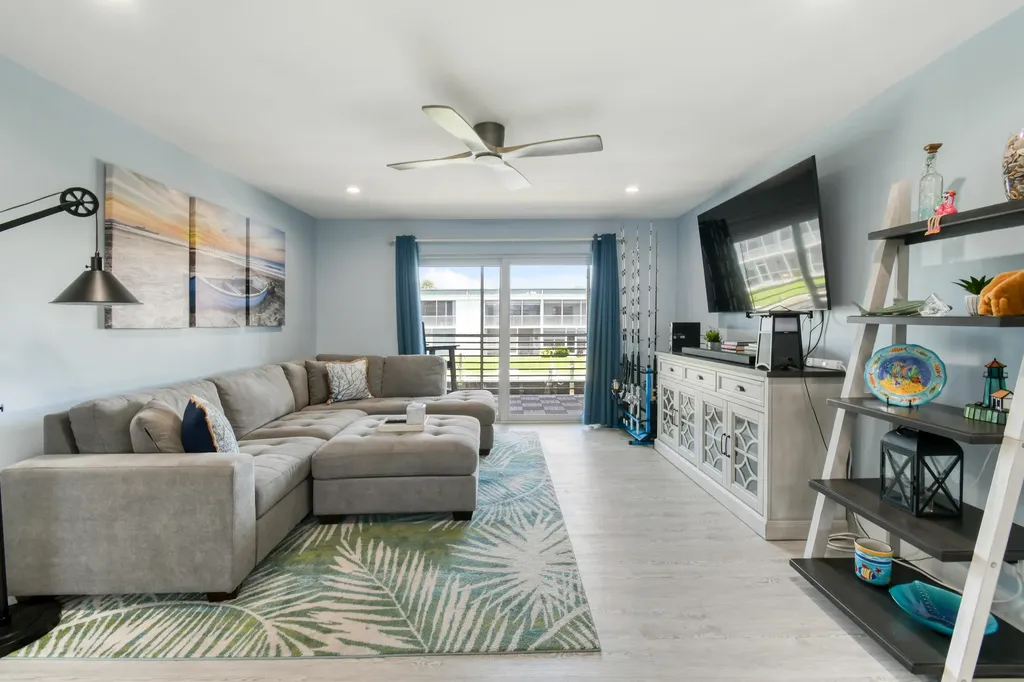 117 Lehane Terrace North Palm Beach FL 33408