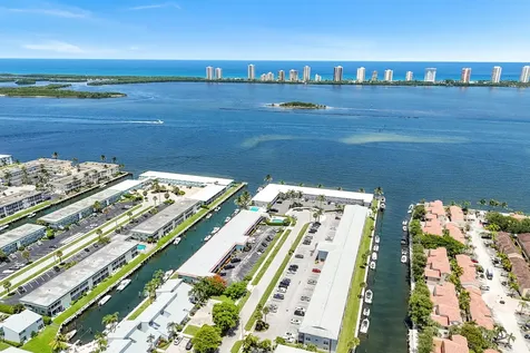 117 Lehane Terrace North Palm Beach FL 33408