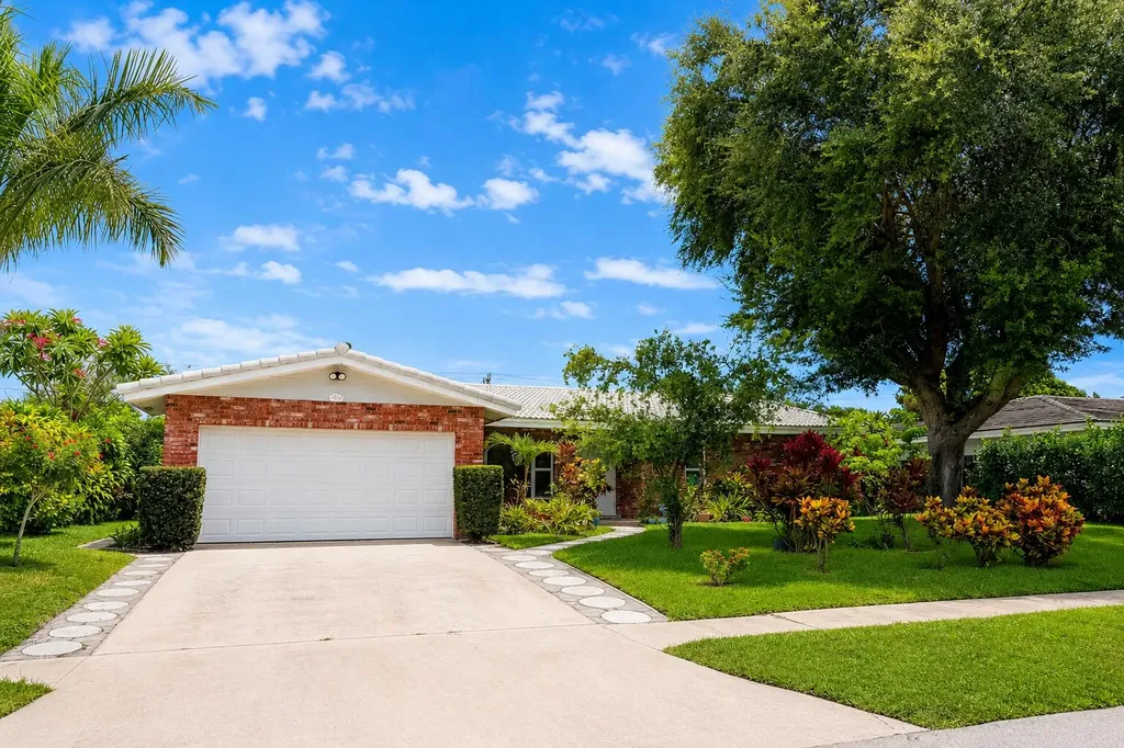 1301 SW 8th Street Boca Raton FL 33486