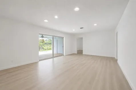 1301 SW 8th Street Boca Raton FL 33486