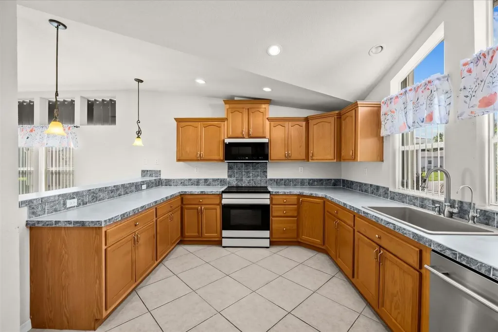 3408 Red Tailed Hawk Drive Port St Lucie FL 34952
