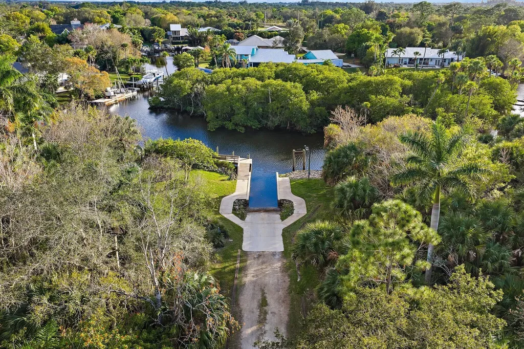 5211 SW Landing Creek Drive Palm City FL 34990