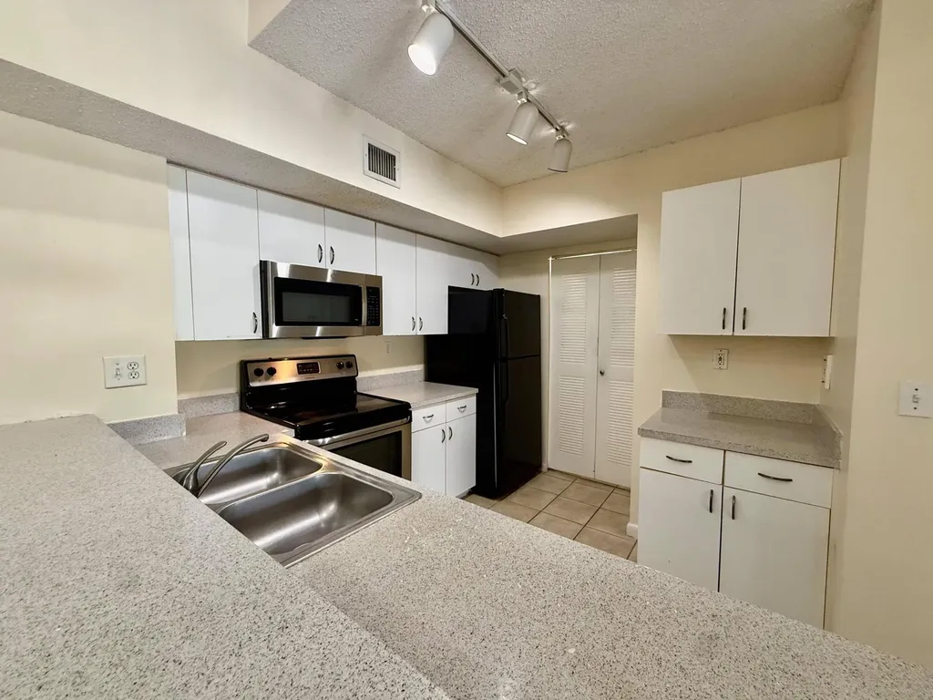 3840 Lyons Road Coconut Creek FL 33073