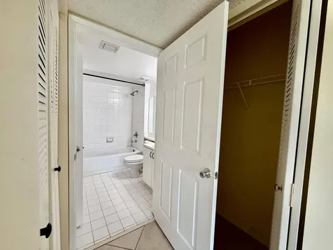 3840 Lyons Road Coconut Creek FL 33073