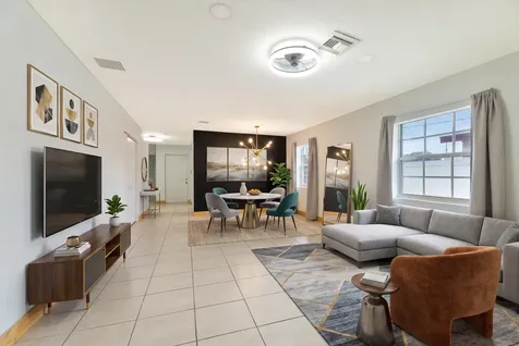 289 SW 3rd Court Deerfield Beach FL 33441