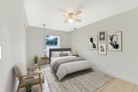 289 SW 3rd Court Deerfield Beach FL 33441