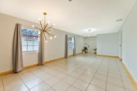 289 SW 3rd Court Deerfield Beach FL 33441