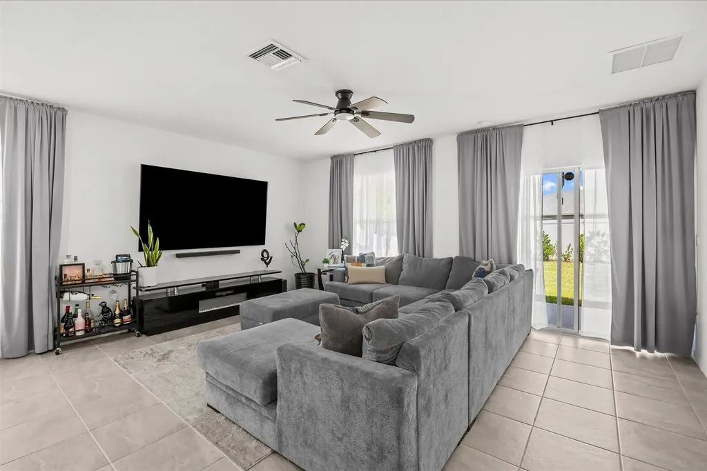 837 SW California Boulevard Port St Lucie FL 34953