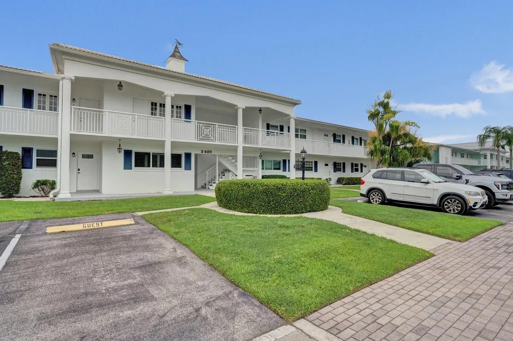 2400 NE 36th Street Lighthouse Point FL 33064