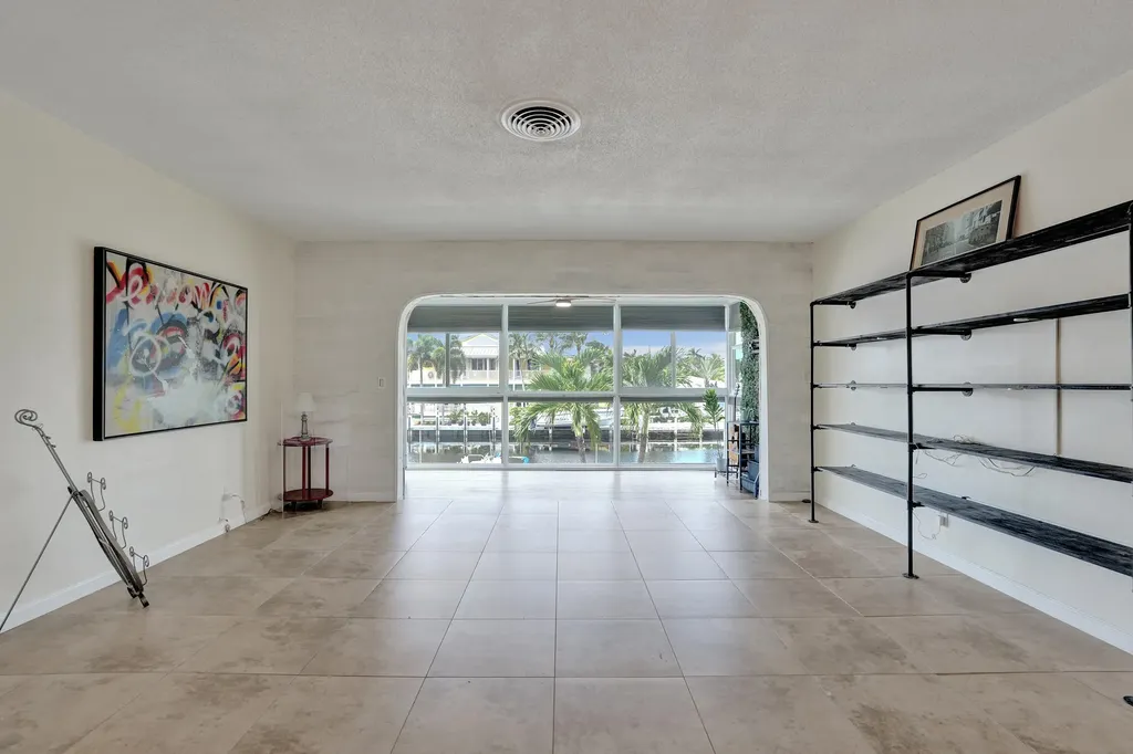 2400 NE 36th Street Lighthouse Point FL 33064