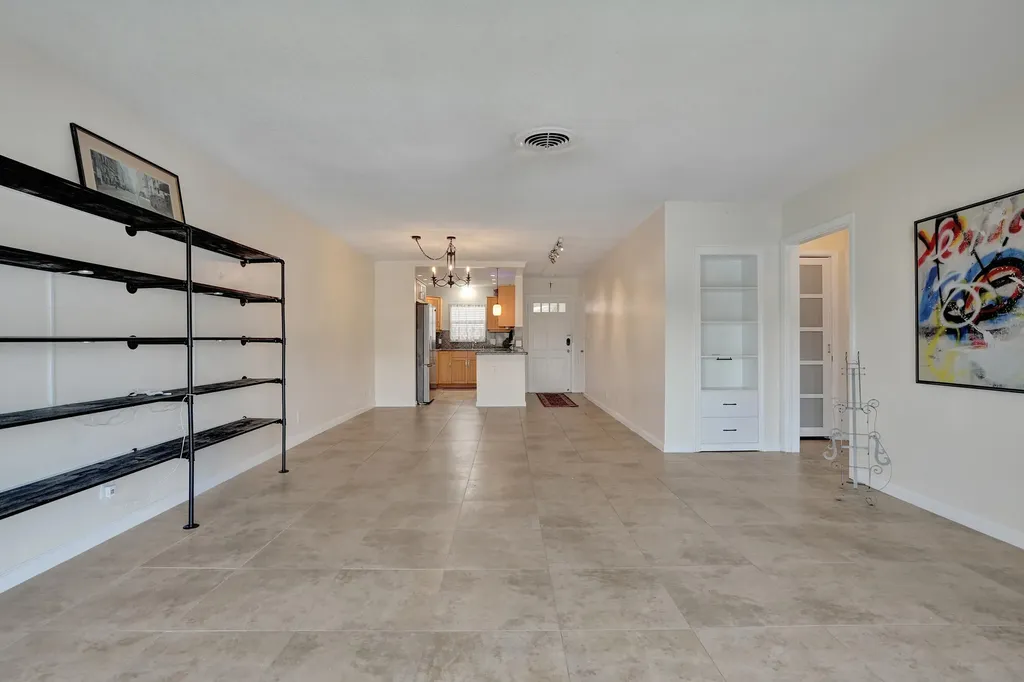 2400 NE 36th Street Lighthouse Point FL 33064