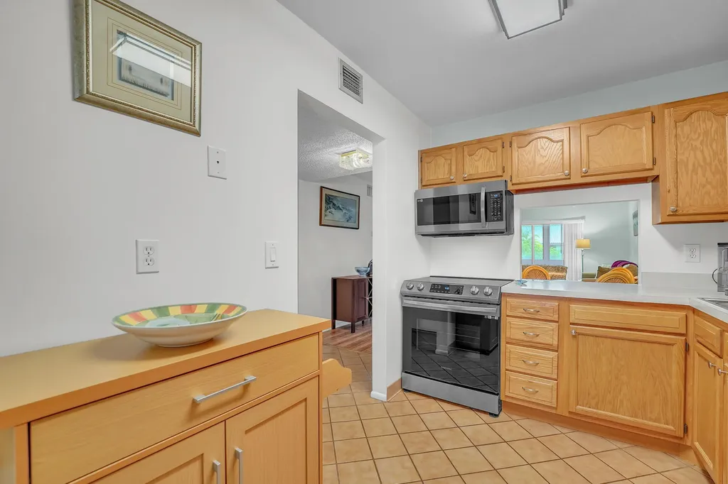 210 Lake Evelyn Drive West Palm Beach FL 33411
