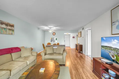 210 Lake Evelyn Drive West Palm Beach FL 33411