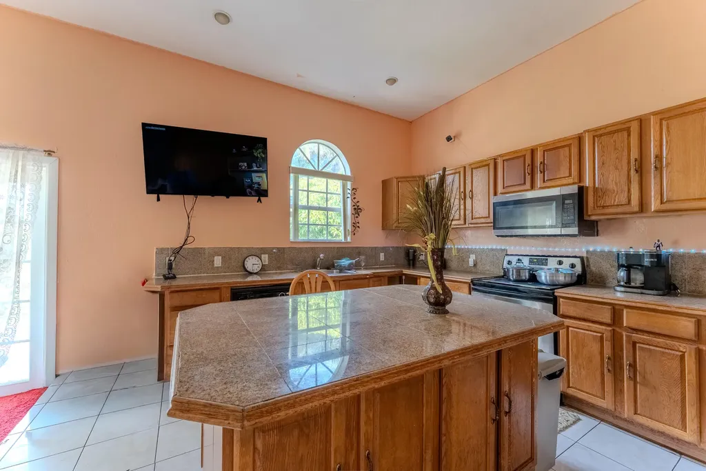 2936 SW 11th Court Fort Lauderdale FL 33312