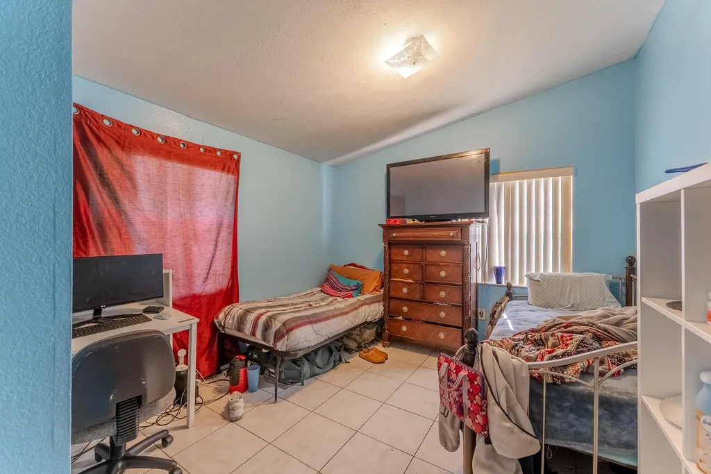 2936 SW 11th Court Fort Lauderdale FL 33312