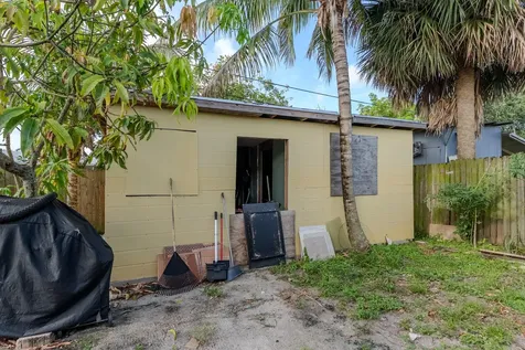 2936 SW 11th Court Fort Lauderdale FL 33312