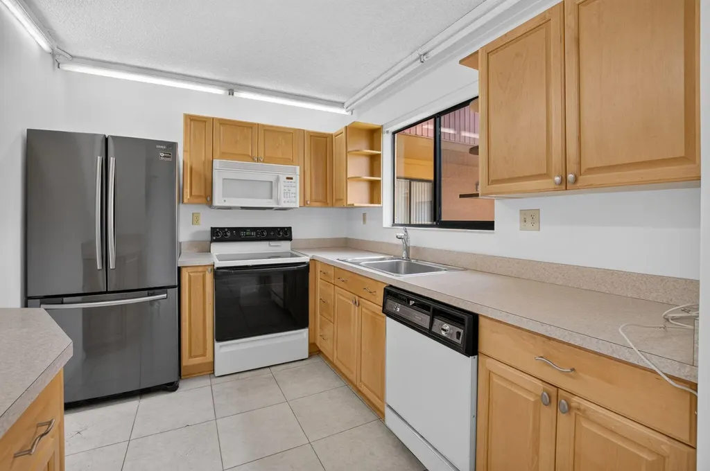 15216 Lakes Of Delray Boulevard Delray Beach FL 33484