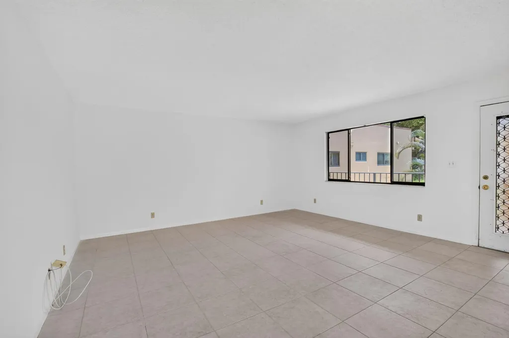 15216 Lakes Of Delray Boulevard Delray Beach FL 33484