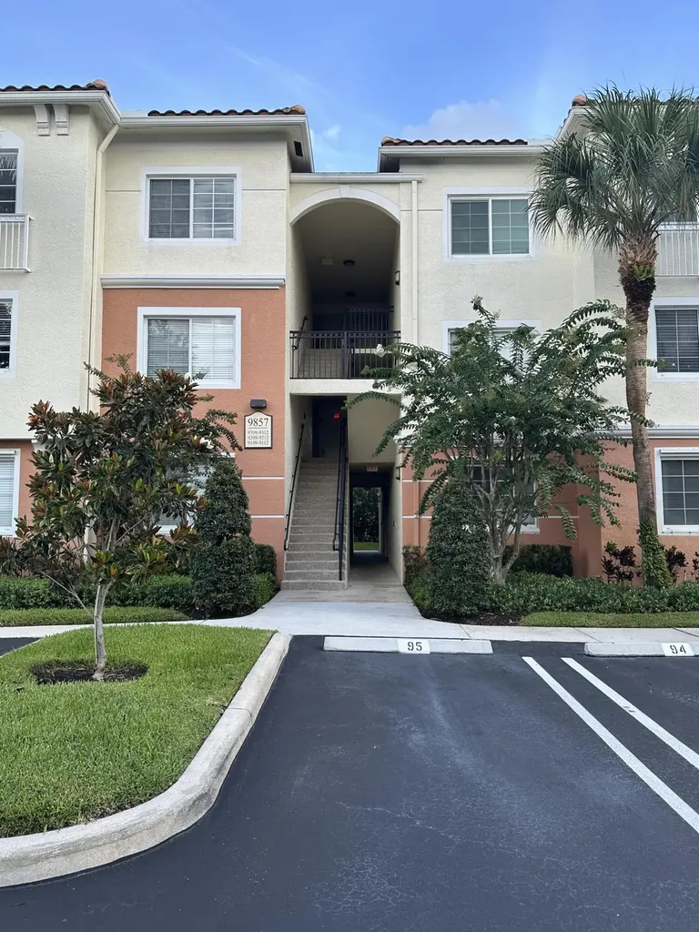 9857 Baywinds Drive West Palm Beach FL 33411