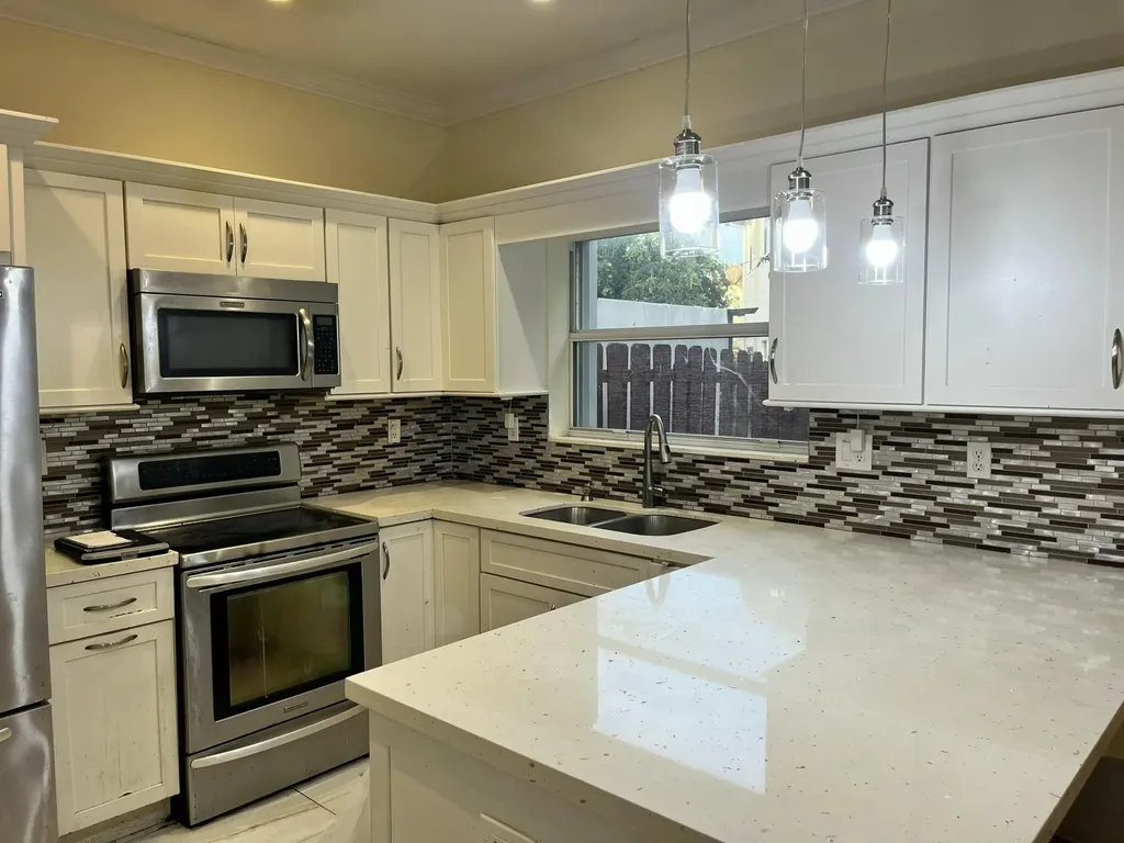 5003 SW 135th Way Miramar FL 33027
