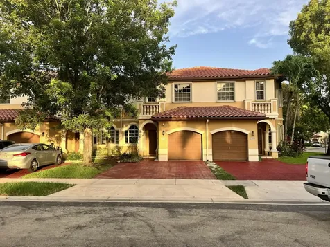 5003 SW 135th Way Miramar FL 33027