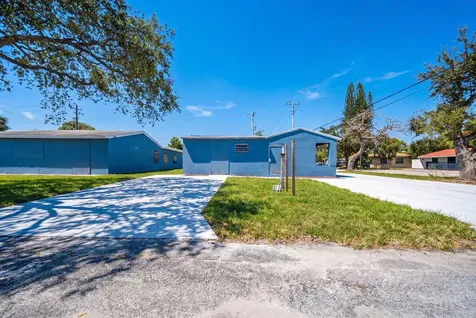 1900 N 66th Avenue Hollywood FL 33024