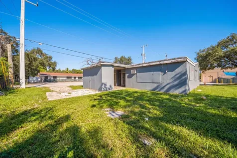 1900 N 66th Avenue Hollywood FL 33024