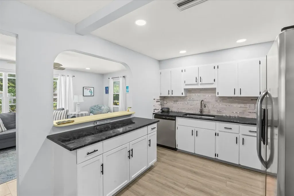215 19th Avenue Vero Beach FL 32962