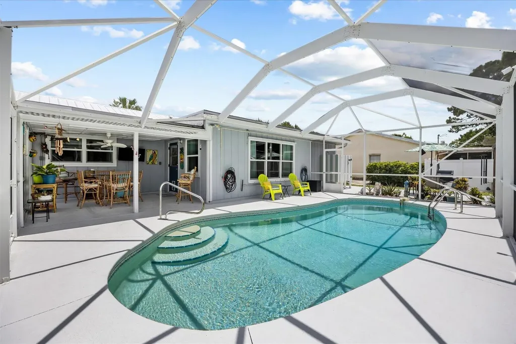 215 19th Avenue Vero Beach FL 32962