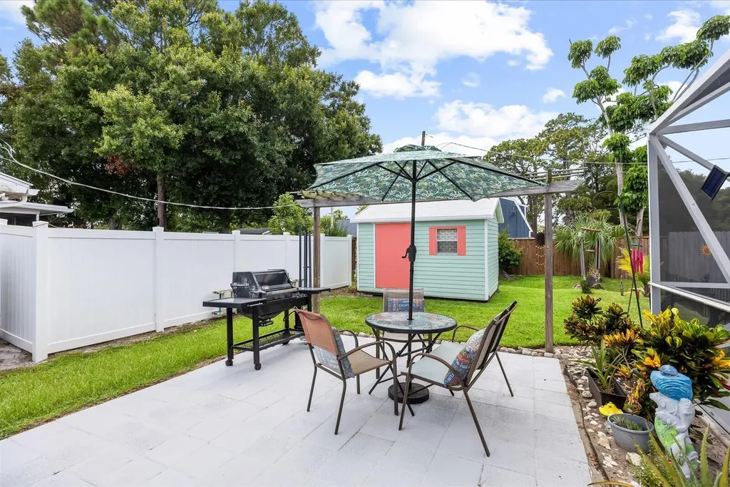 215 19th Avenue Vero Beach FL 32962