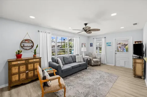 215 19th Avenue Vero Beach FL 32962