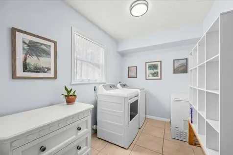 215 19th Avenue Vero Beach FL 32962
