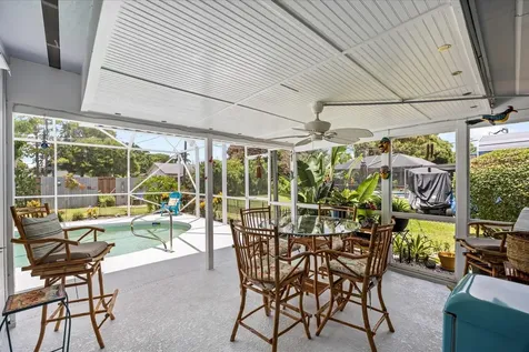 215 19th Avenue Vero Beach FL 32962