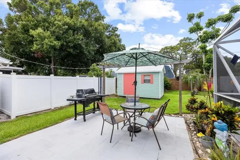 215 19th Avenue Vero Beach FL 32962