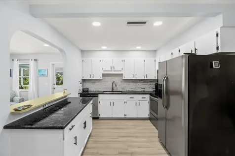 215 19th Avenue Vero Beach FL 32962