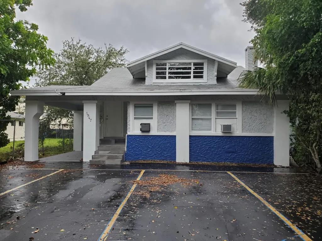 1947 Madison Street Hollywood FL 33020