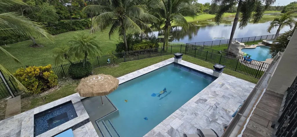 8216 NW 105th Lane Parkland FL 33076
