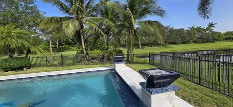 8216 NW 105th Lane Parkland FL 33076