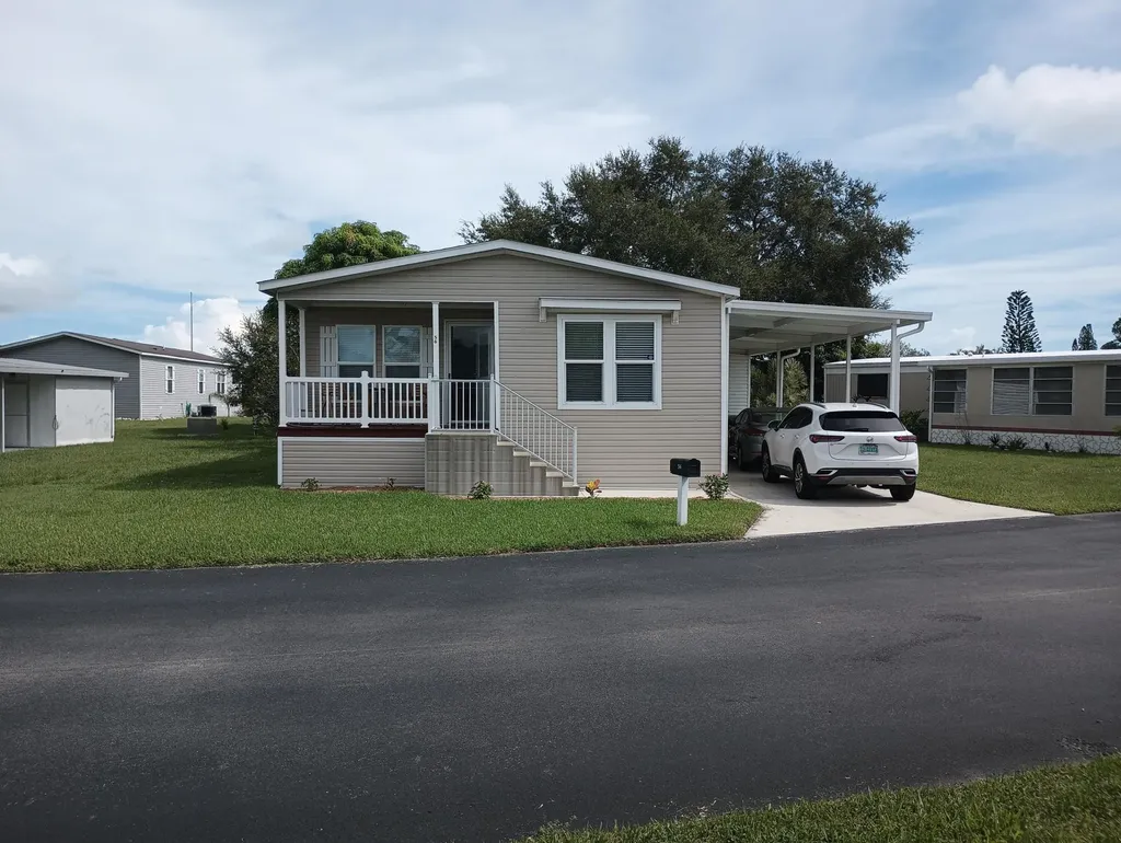 56 Manor Drive Fort Pierce FL 34982