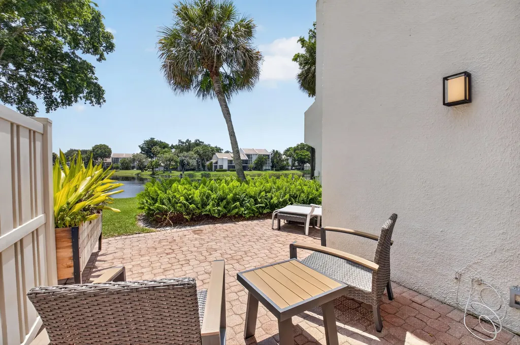 602 Bridgewood Drive Boca Raton FL 33434