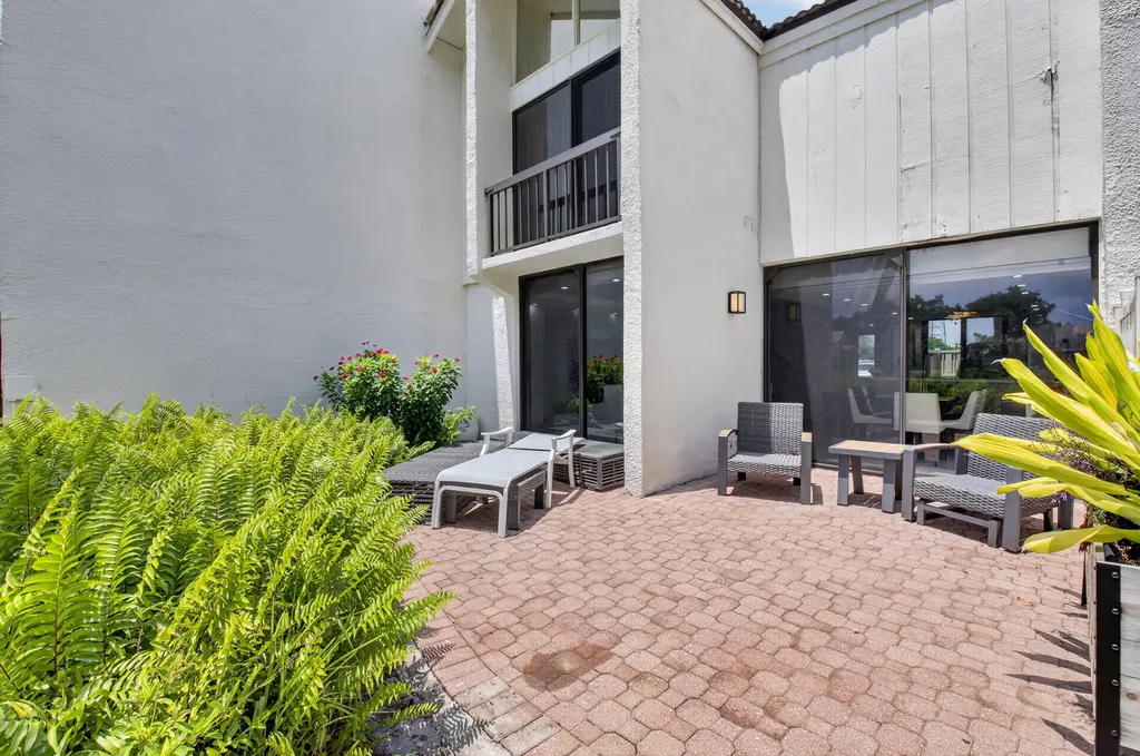 602 Bridgewood Drive Boca Raton FL 33434