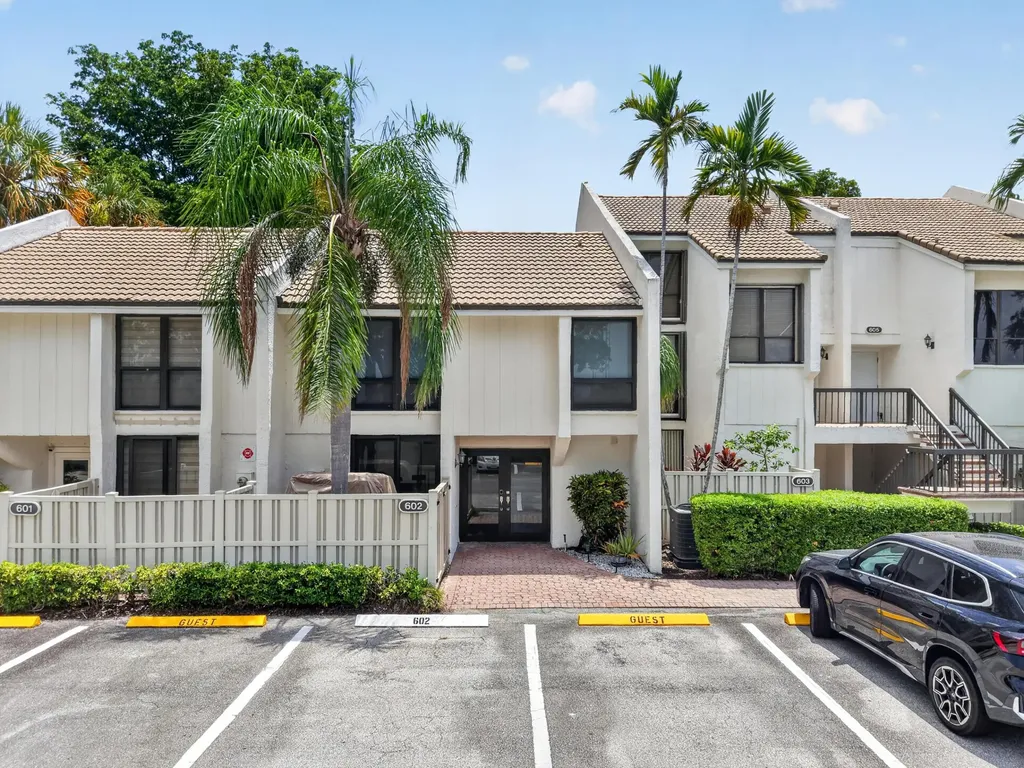 602 Bridgewood Drive Boca Raton FL 33434