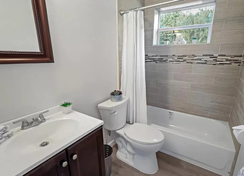 4535 38th Court Vero Beach FL 32967