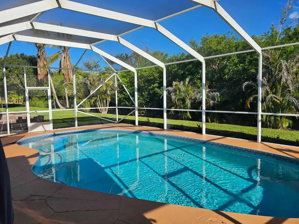 8289 SE Pilots Cove Terrace Hobe Sound FL 33455