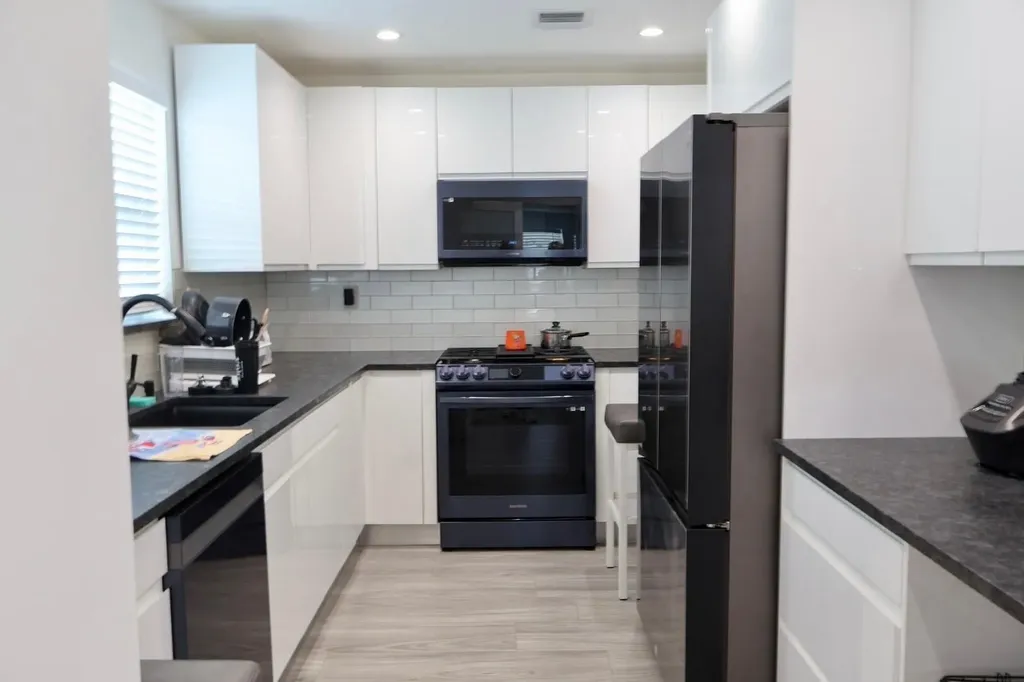 121 SE 14th Street Pompano Beach FL 33060