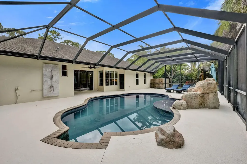 4209 180th Avenue N Loxahatchee FL 33470
