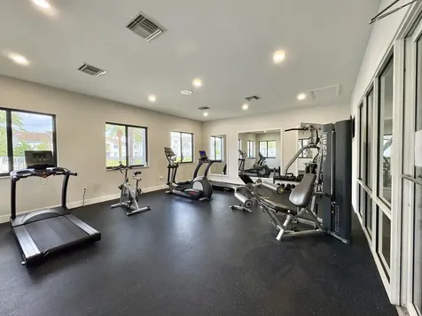 2640 S University Drive S Davie FL 33328