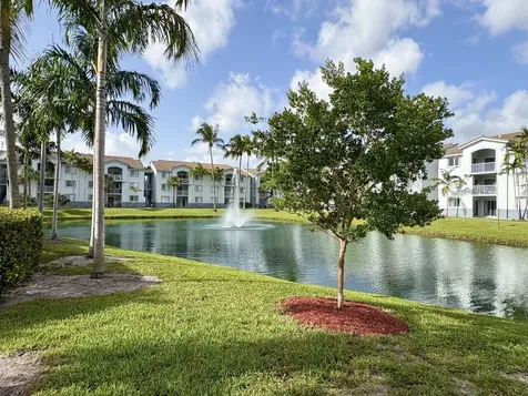 2640 S University Drive S Davie FL 33328