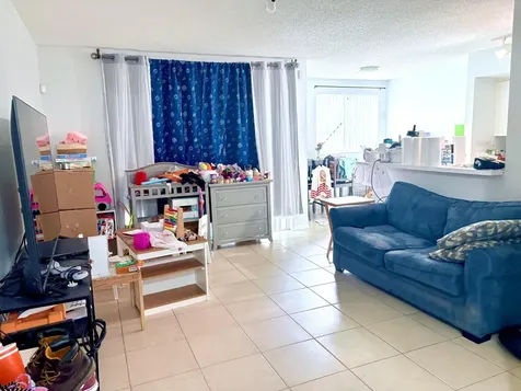 2640 S University Drive S Davie FL 33328