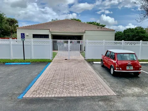 3100 W Rolling Hills Circle Davie FL 33328
